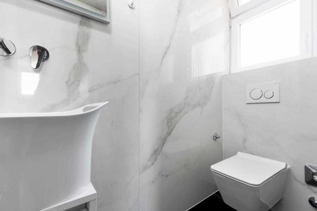 Luxury Dante Apartment With Terrace Split Exterior foto